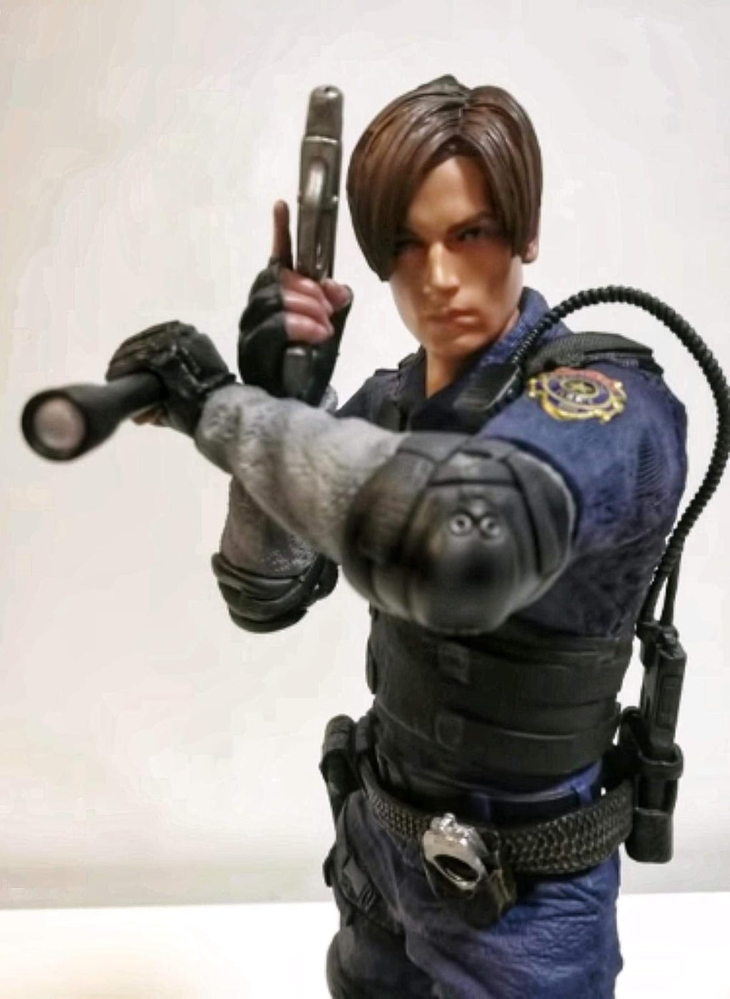 Leon S. Kennedy PVC Figure Q462