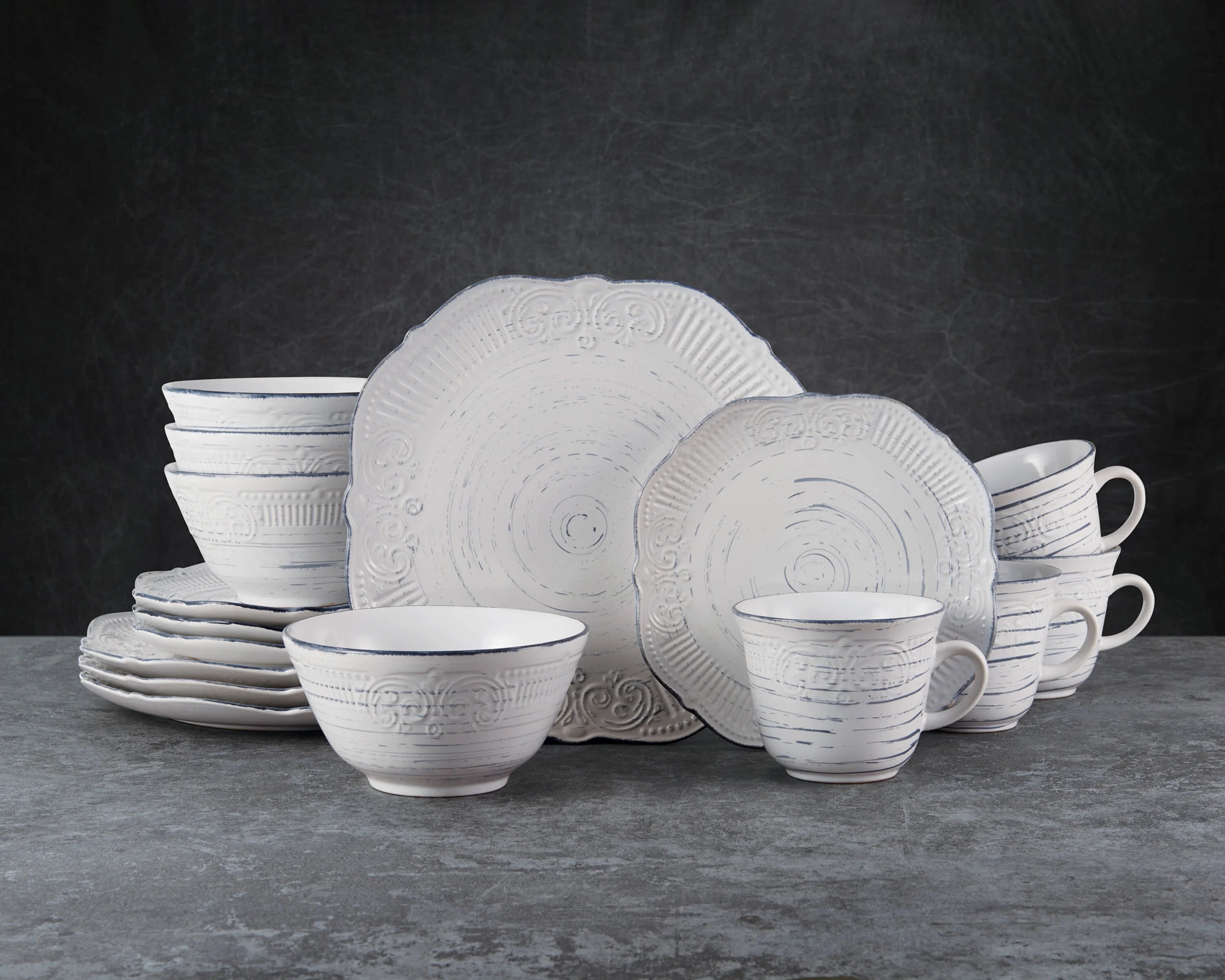 16-Piece Dinnerware Set D6895