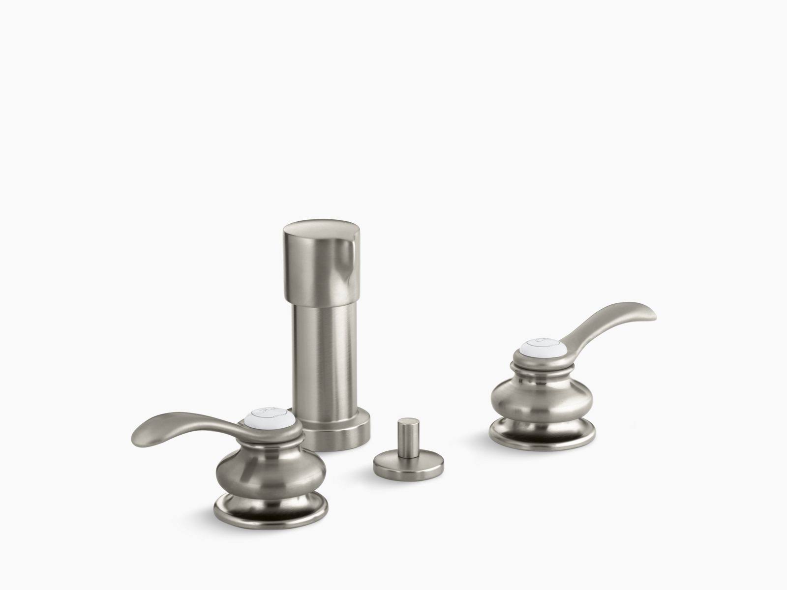 Vertical Spray Bidet Faucet with Lever Handles - Vibrant Brushed Nickel M861