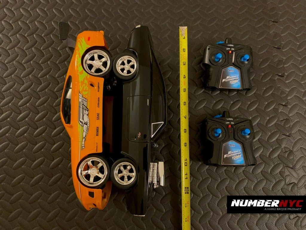 1:16 Scale Remote Control Car Twin Pack B986154