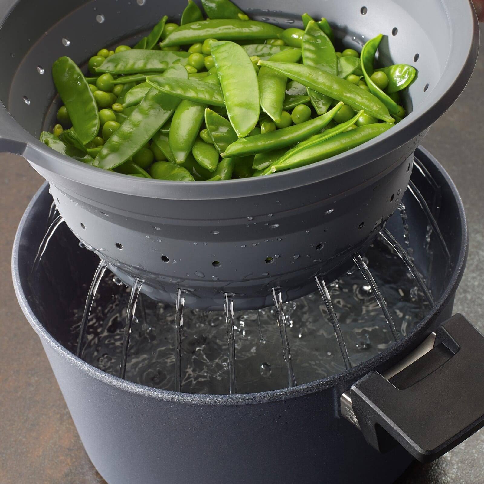 Stock Pot with Lid & Silicone Insert A51680