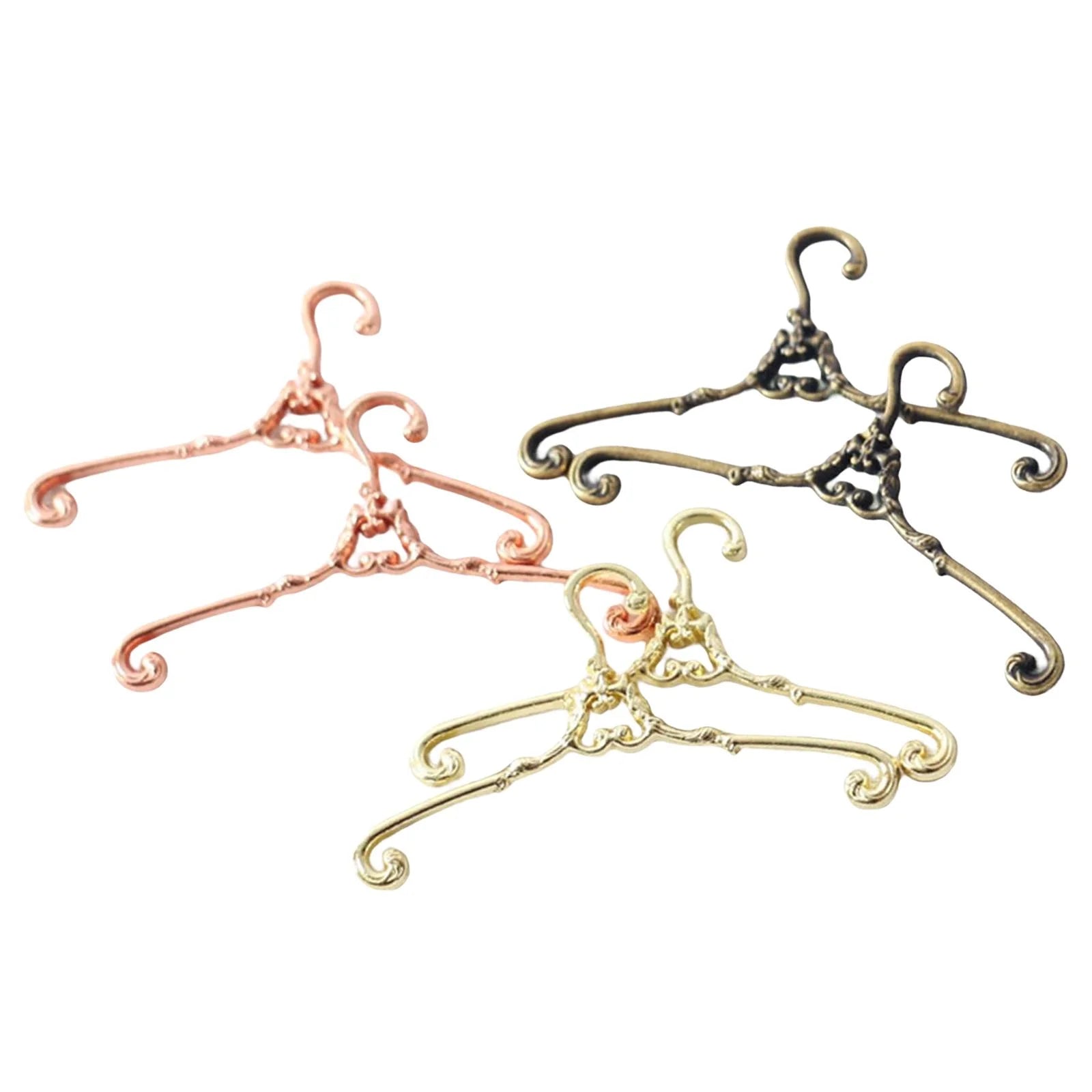 6Pcs 1:12 Scale Dollhouse Hangers Retro Dollhouse Accessories A755460